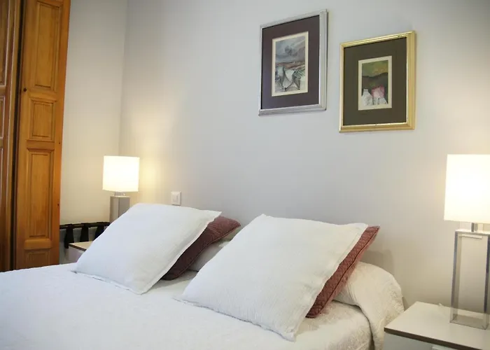 Apartamento Al Lado De Gran Via - Pink Madrid, Spain