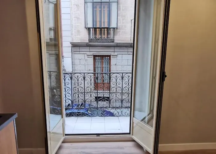 Apartamentos Sol Madrid, Spain