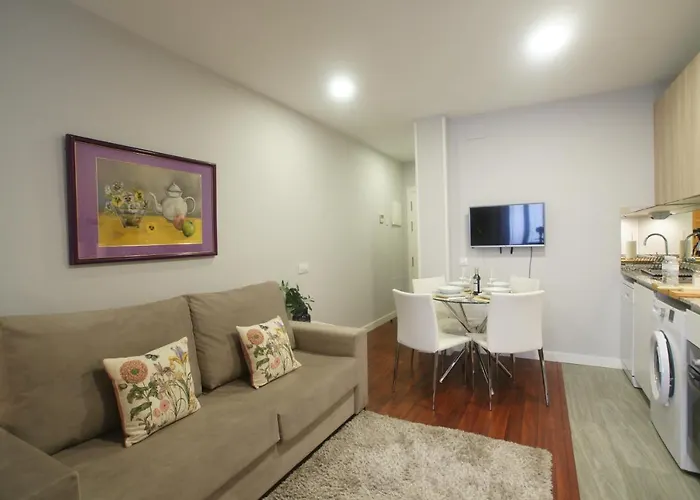 Apartamento Al Lado De Gran Via - Pink Madrid, Spagna