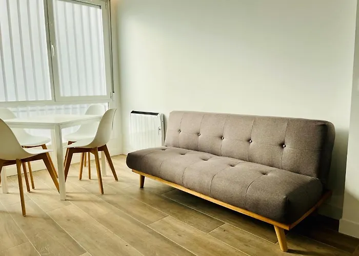 Bernabeu/ C.Universitaria Apartments Madryt, Hiszpania