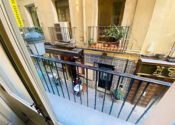 Apartamentos Puzzle Madrid Sol, Spagna