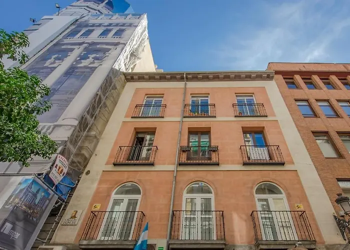 Suara Apartamentos 2 Madrid, Spagna