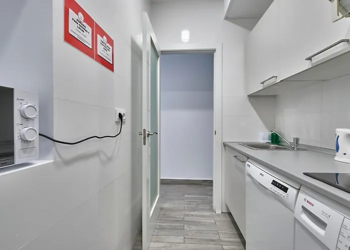 Nunez De Arce Habitaciones Madrid, Spagna