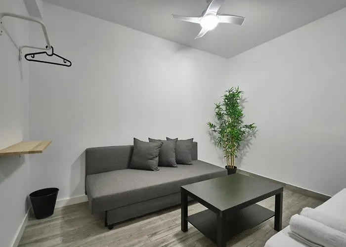 Nunez De Arce Habitaciones Madryt, Hiszpania