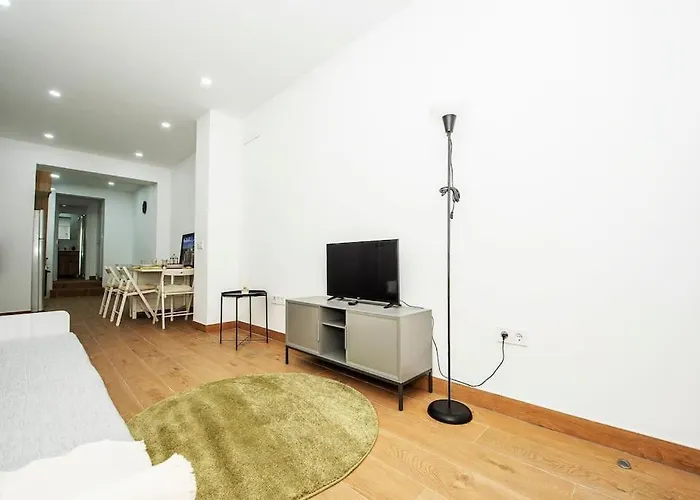Estudio En Barrio La Latina Madrid, Spagna