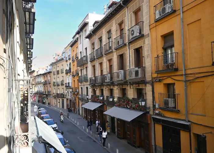 For You Rentals Apartment Temporal Madrid Cava Baja-La Latina Cba361, Spagna