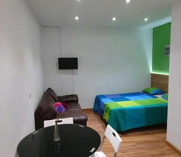 Apartamentos Econostay Chueca Madrid, Spagna