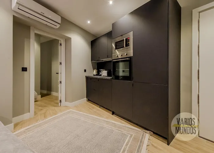 Apartamento-Bajo para 5 al pie de Gran Vía E2 Madrid, España