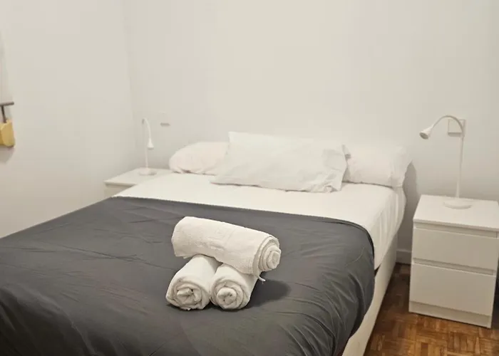Mad Coco Apartamento Temporada Frente Al Prado Madrid, Spagna