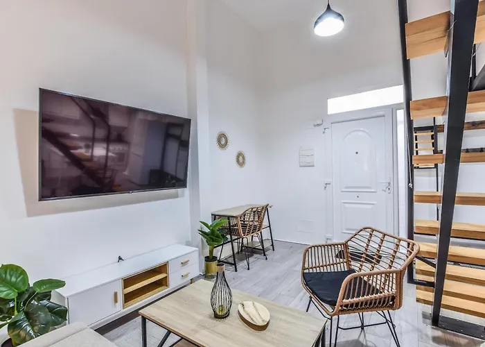 Appartamento Lofts Reformados En El Bernabeu Alquiler Temporal Madrid, Spagna