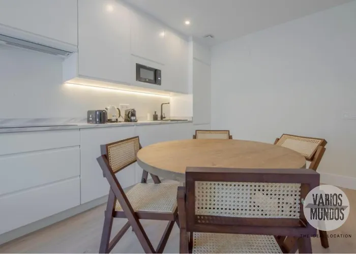 Tu Alojamiento Para 6 En Malasana Ven A San Bernardo 20 Madrid, Spagna