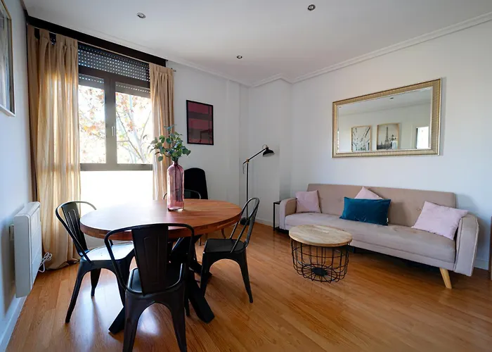 Apartament Glorieta Puerta De Toledo Madrid, Spain