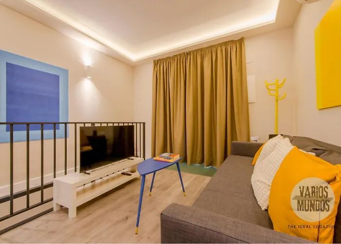 Vive Un Ambiente Unico Para 8 En Santa Ana 6 Madrid, Spagna