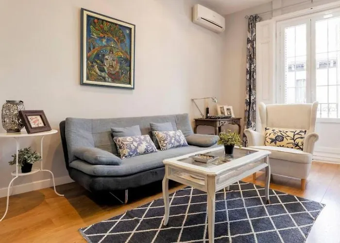 Appartamento Cozy Modern With Balconies - Sol - Gran Via Madrid, Spagna