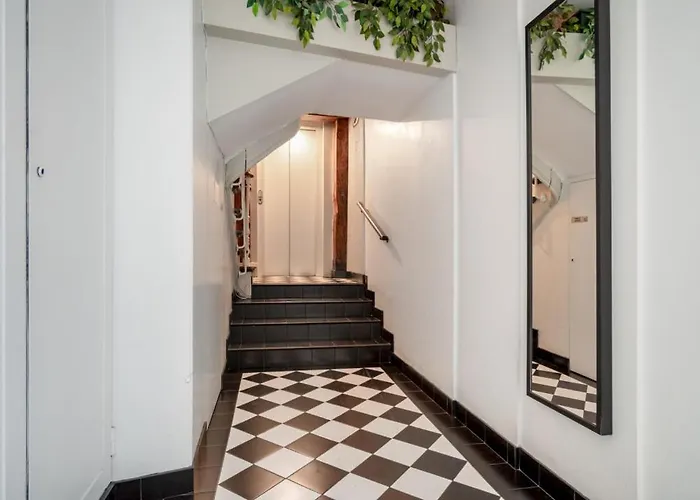 Central Apt With 2 Single Bedrooms - Plaza Mayor Madrid, Spagna
