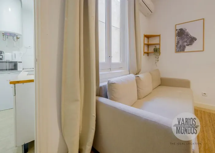 Estancia Literaria Para 3 En Las Letras, Ventura De La Vega Madrid, Spagna