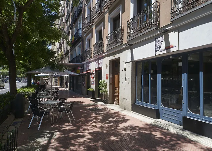 Slow Suites Luchana Madrid, Spagna