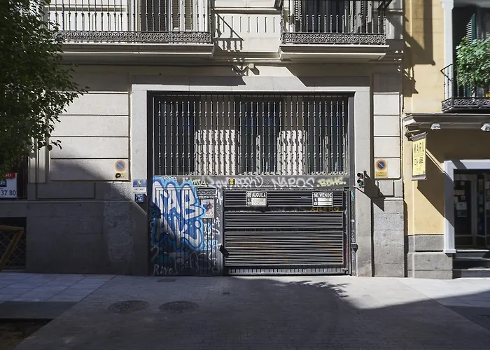 Slow Suites Gran Via Madrid, Spain