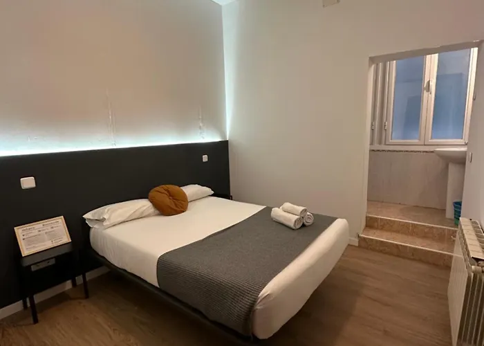 Center Madrid Habitaciones, Espanha