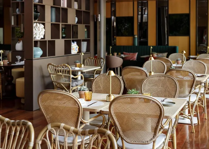 Hotel Crowne Plaza Madrid - Centre Retiro By Ihg, Spagna