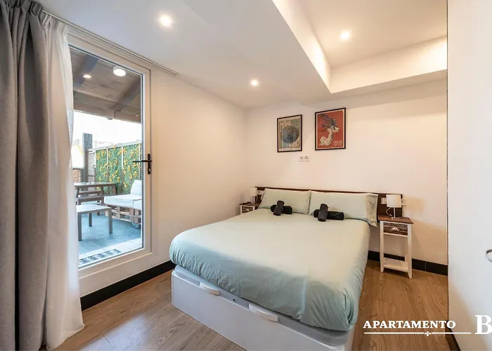 Atico Corazon De Madrid Apartamentos, Spain