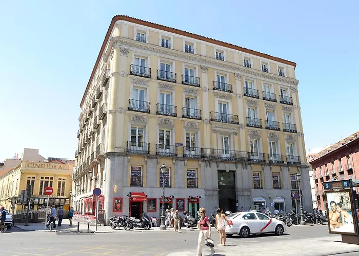 Mola Suites Madrid, Spain
