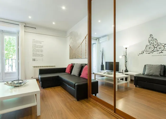 Bookinmadrid - Puerta Del Sol Apartment, Spain