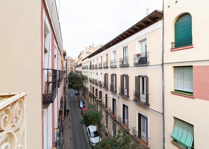 Apartamentos Gran Via Madrid, España