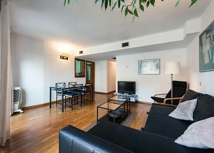 Ferienwohnung Prado Museum Air Madrid, Spanien