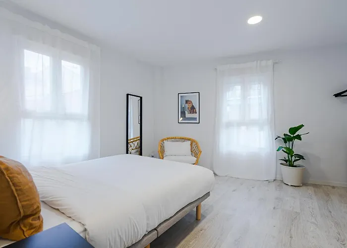 Mad Apartments By Olala Homes