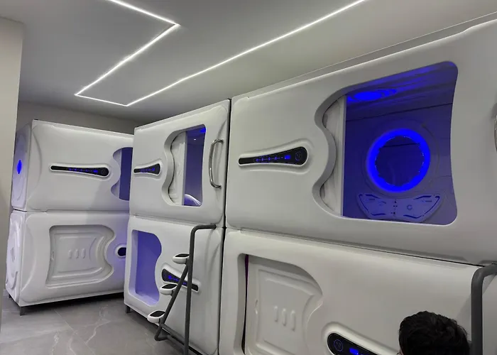 Hostel Space Capsule