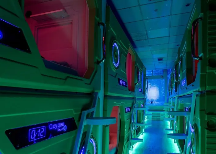 Oxygen Hostel Capsula
