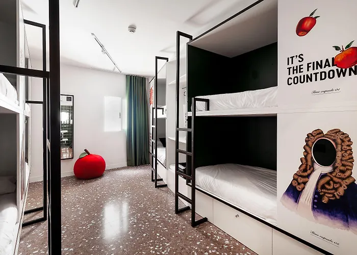 2060 The Newton Hostel