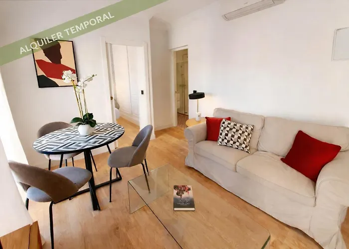 Apartamentos Madrid Rio